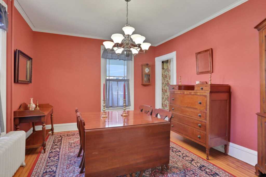 181 Washington Avenue, Kingston, NY 12401 - Photo 20 of 38