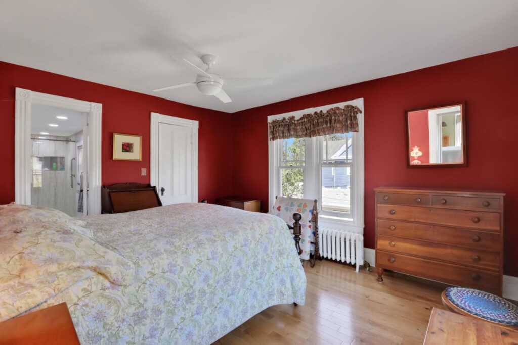 181 Washington Avenue, Kingston, NY 12401 - Photo 21 of 38