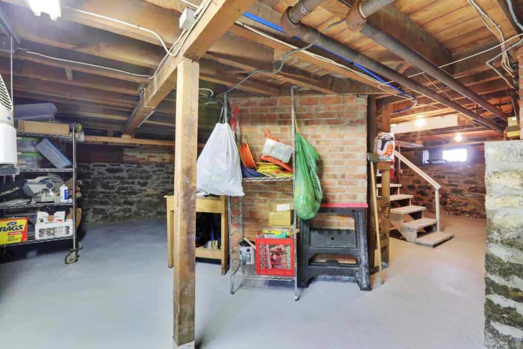181 Washington Avenue, Kingston, NY 12401 - Photo 29 of 38