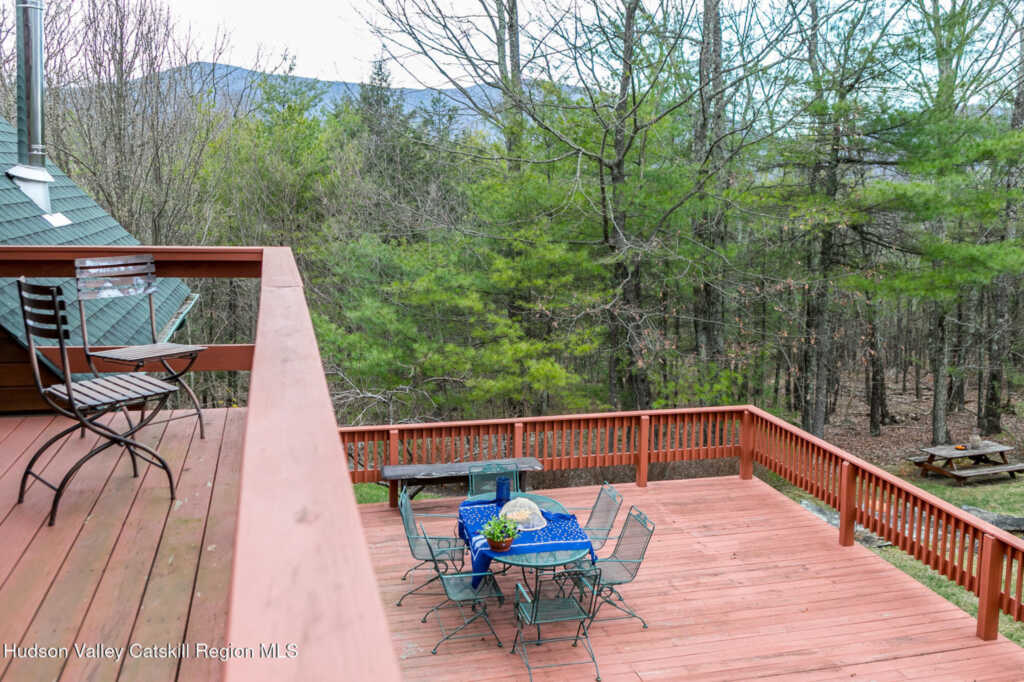 1225 Josephs Boulevard, Saugerties, NY 12477 - Photo 16 of 30
