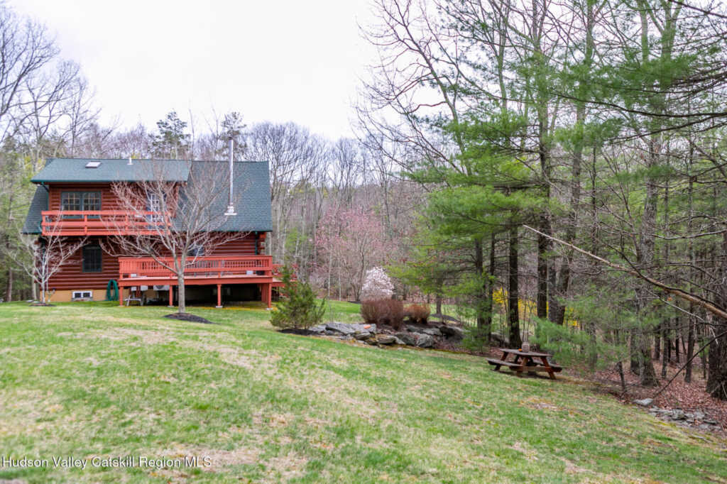 1225 Josephs Boulevard, Saugerties, NY 12477 - Photo 24 of 30