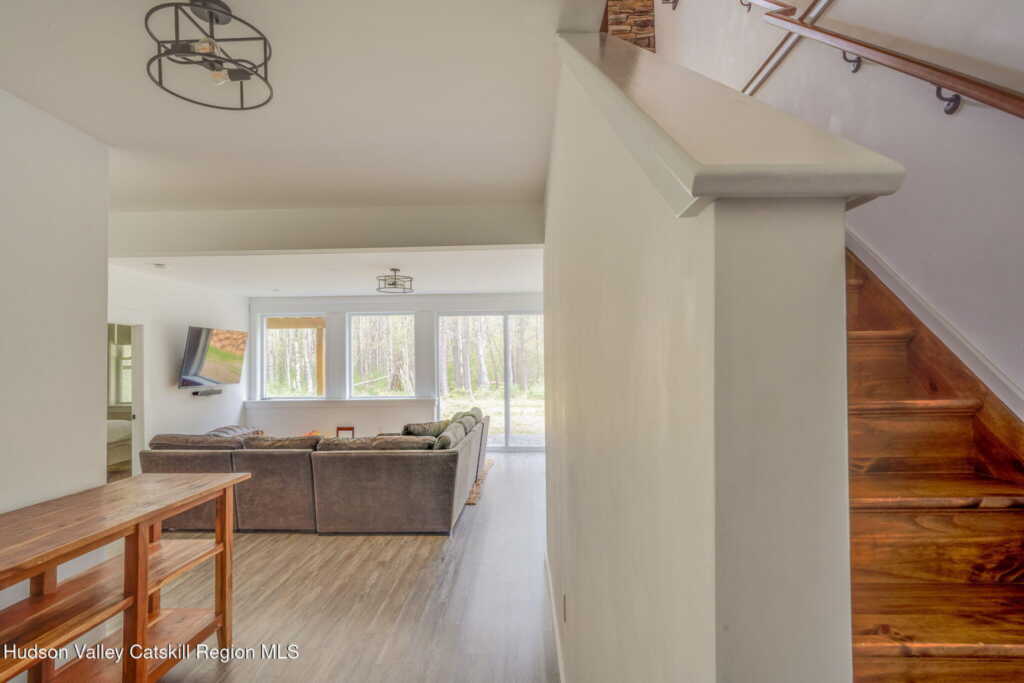 51 Houtman Road, Saugerties, NY 12477 - Photo 23 of 44