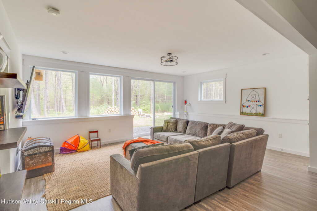 51 Houtman Road, Saugerties, NY 12477 - Photo 24 of 44
