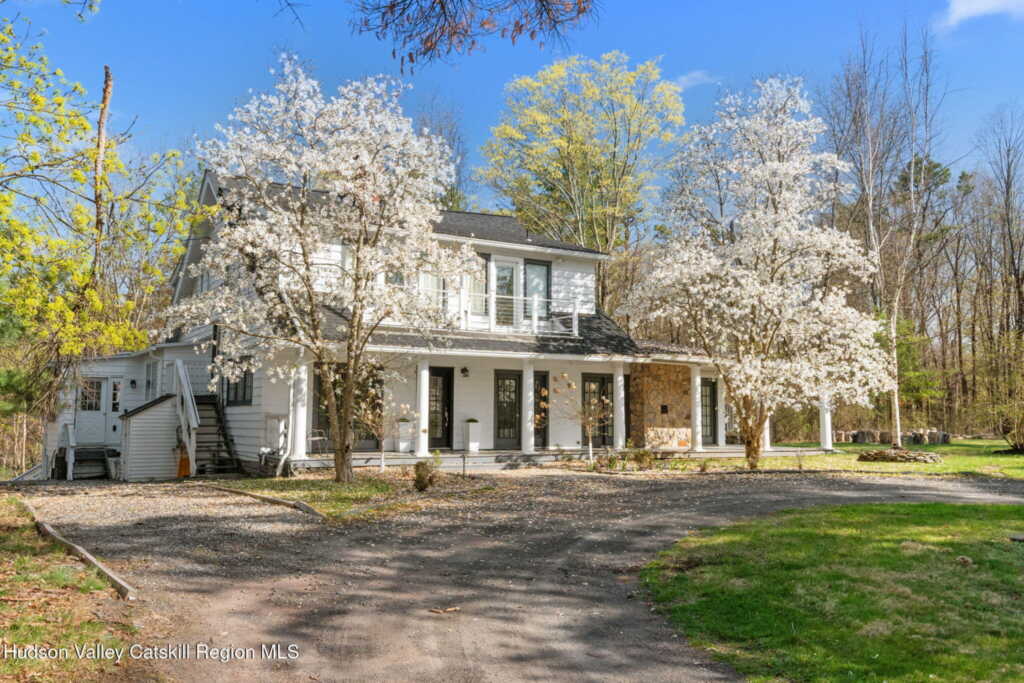 1659 Route 212, Saugerties, NY 12477 - Photo 2 of 50