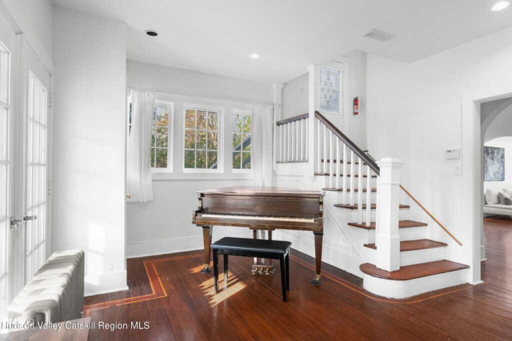 1659 Route 212, Saugerties, NY 12477 - Photo 8 of 50