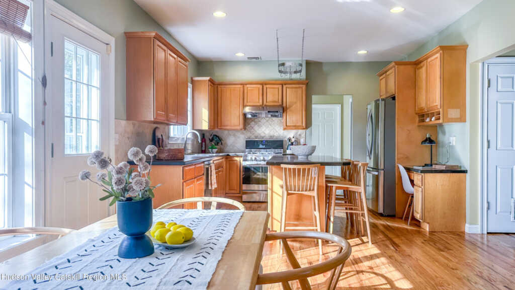 6 Dubois Road, New Paltz, NY 12561 - Photo 5 of 25