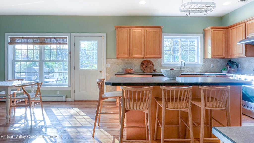 6 Dubois Road, New Paltz, NY 12561 - Photo 9 of 25