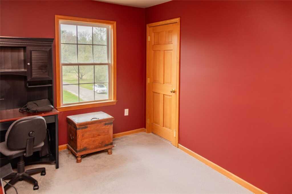 226 Blue Mountain Road, Saugerties, NY 12477 - Photo 17 of 32