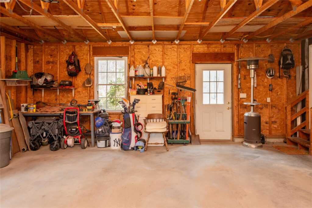 226 Blue Mountain Road, Saugerties, NY 12477 - Photo 28 of 32