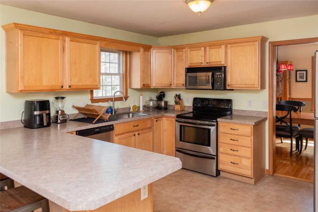226 Blue Mountain Road, Saugerties, NY 12477 - Photo 9 of 32