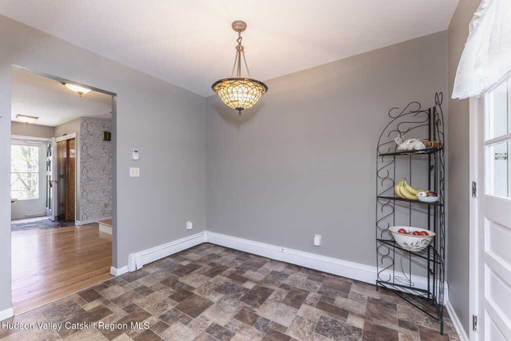 152 Flower Hill, Kingston, NY 12401 - Photo 16 of 50