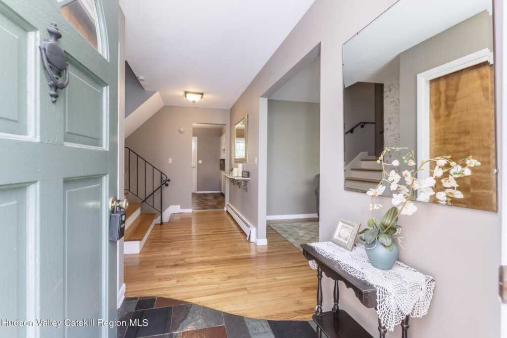 152 Flower Hill, Kingston, NY 12401 - Photo 2 of 50