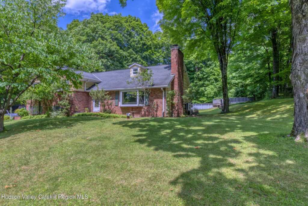 152 Flower Hill, Kingston, NY 12401 - Photo 36 of 50