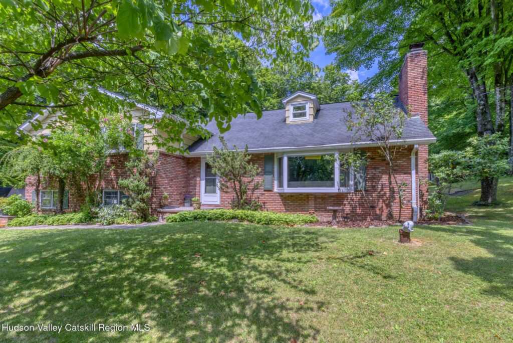 152 Flower Hill, Kingston, NY 12401 - Photo 41 of 50
