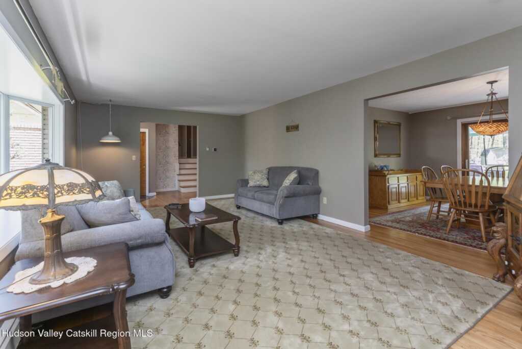 152 Flower Hill, Kingston, NY 12401 - Photo 8 of 50