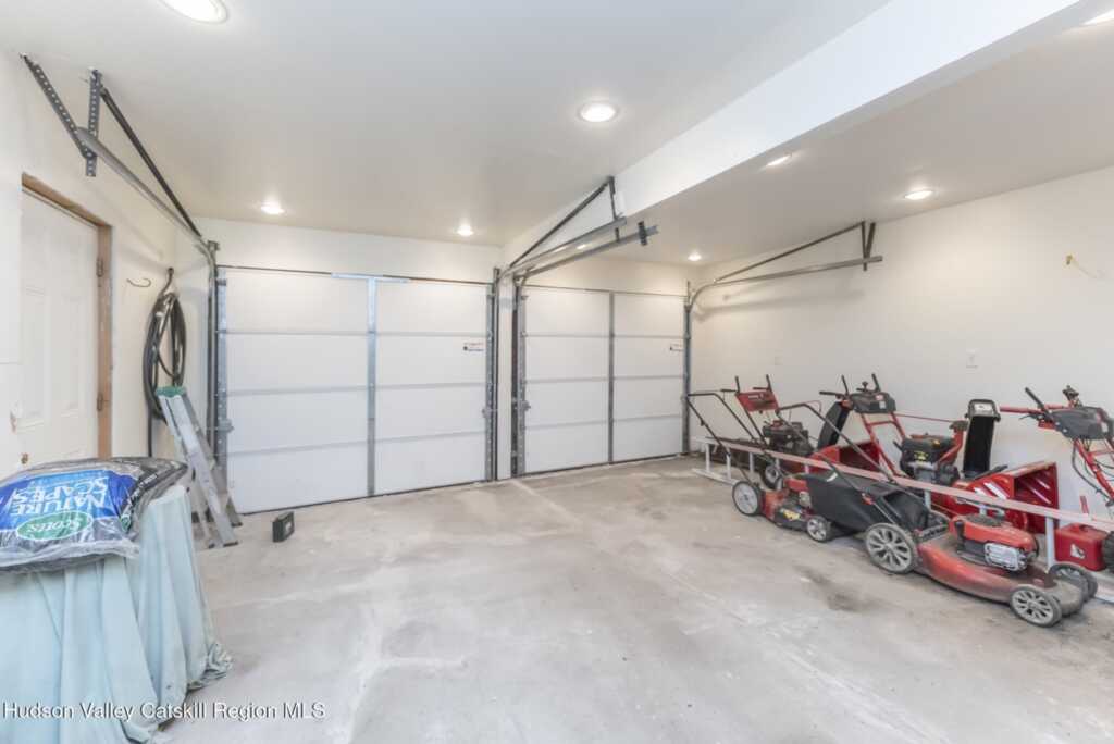 190 1st Avenue, Kingston, NY 12401 - Photo 29 of 33