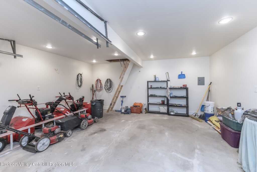 190 1st Avenue, Kingston, NY 12401 - Photo 30 of 33