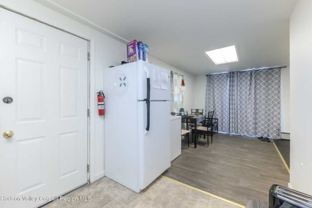 190 1st Avenue, Kingston, NY 12401 - Photo 7 of 33
