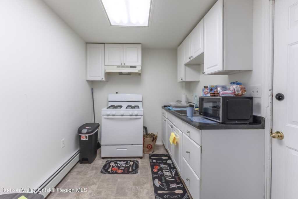 190 1st Avenue, Kingston, NY 12401 - Photo 9 of 33