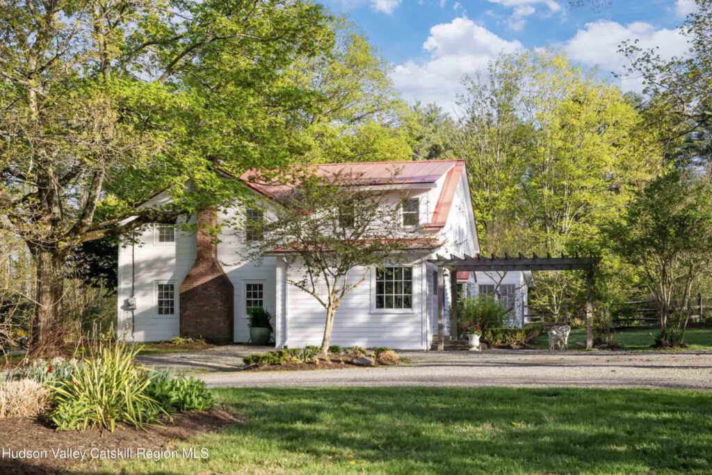 657 Zena Road, Woodstock, NY 12498 - Photo 2 of 50