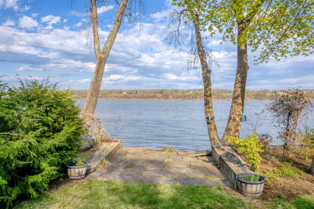 206 Riverside Drive, Saugerties, NY 12453 - Photo 24 of 50