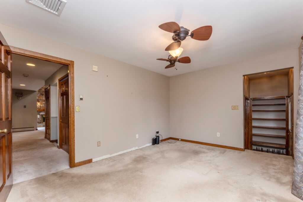 206 Riverside Drive, Saugerties, NY 12453 - Photo 41 of 50