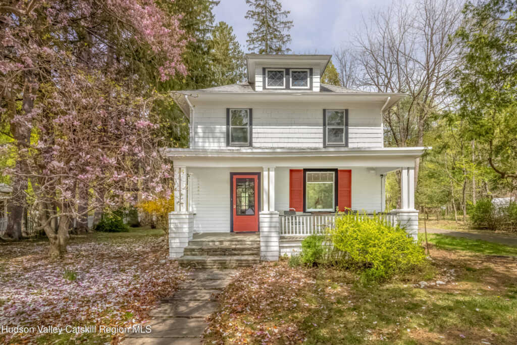 40 Lower Byrdcliffe Road, Woodstock, NY 12498 - Photo 2 of 35