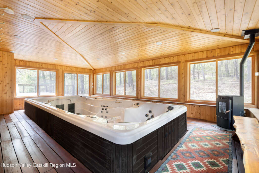15 Old Farm Road, Rhinebeck, NY 12572 - Photo 28 of 35