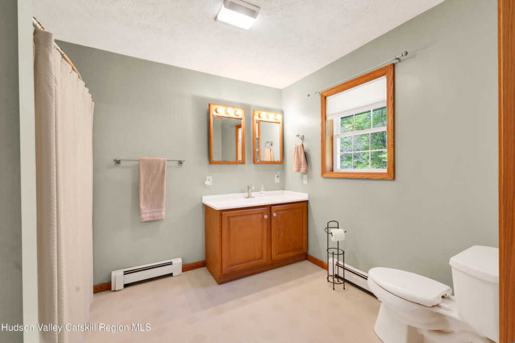 78 Duck Pond Rd, Stone Ridge, NY 12484 - Photo 12 of 25