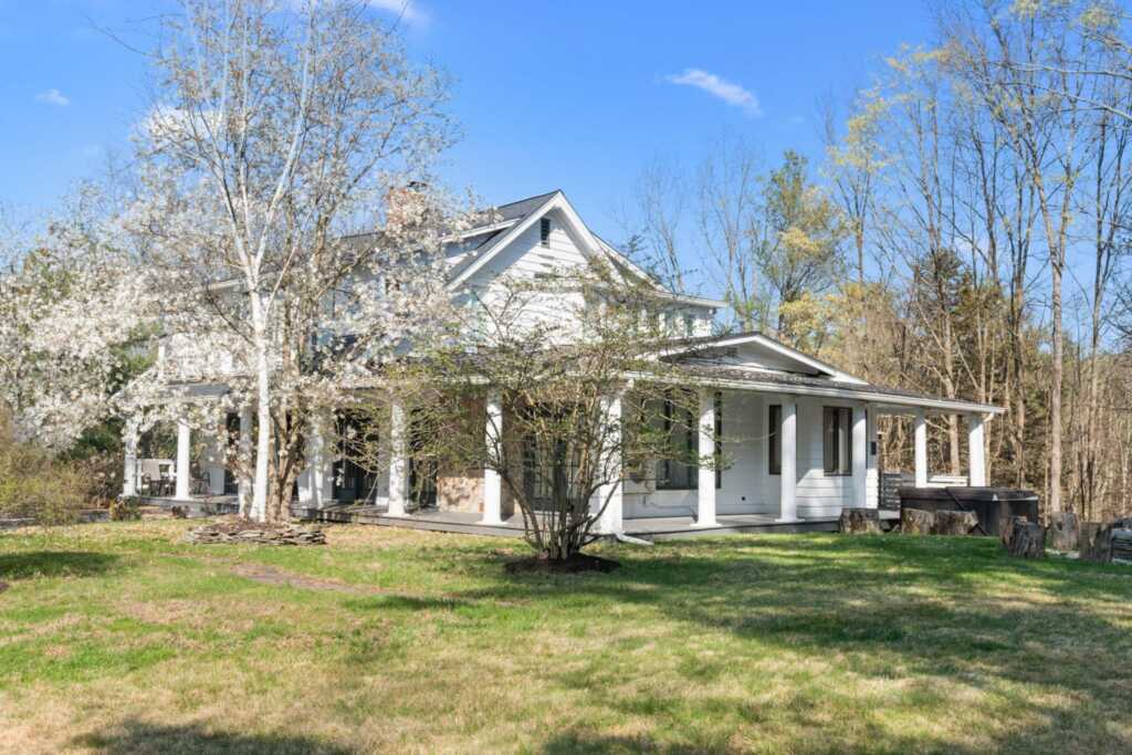 1659 Route 212, Saugerties, NY 12477 - Photo 3 of 50