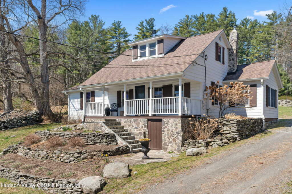 228 Woodland Road, Stone Ridge, NY 12484