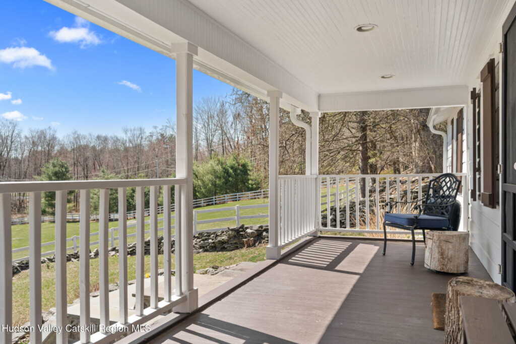 228 Woodland Road, Stone Ridge, NY 12484 - Photo 4 of 50