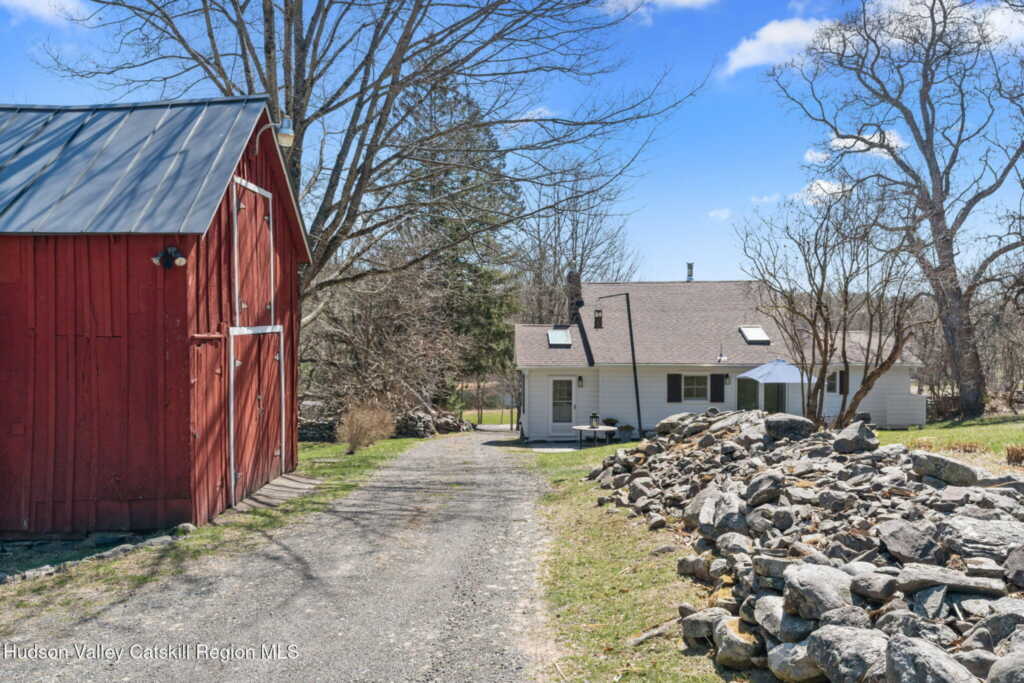 228 Woodland Road, Stone Ridge, NY 12484 - Photo 41 of 50