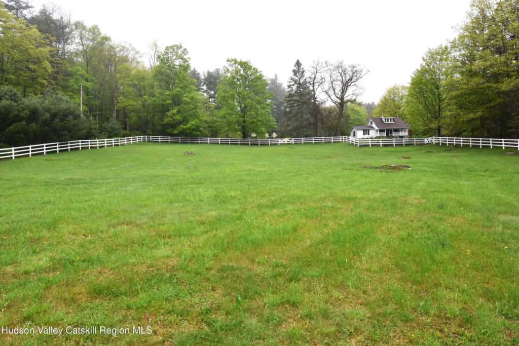 228 Woodland Road, Stone Ridge, NY 12484 - Photo 6 of 50