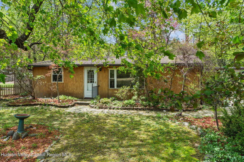 30 Dixon Avenue, Woodstock, NY 12498 - Photo 2 of 47