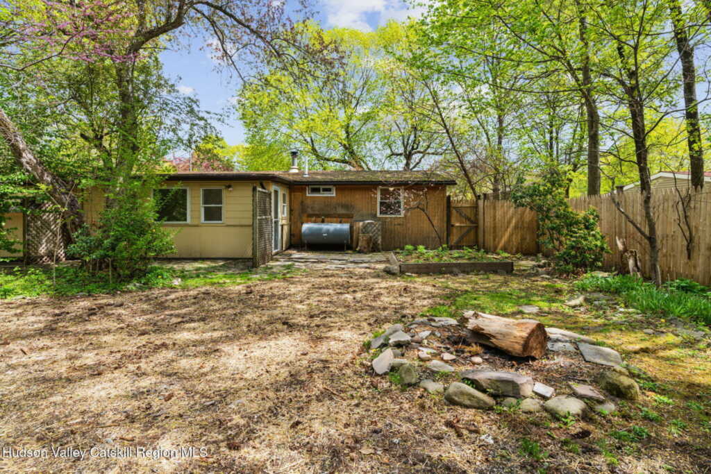 30 Dixon Avenue, Woodstock, NY 12498 - Photo 34 of 47