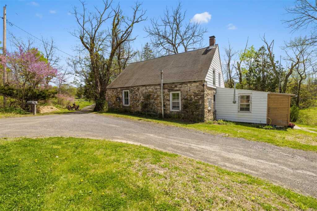 3202 State Route 209, Kingston, NY 12401 - Photo 2 of 28