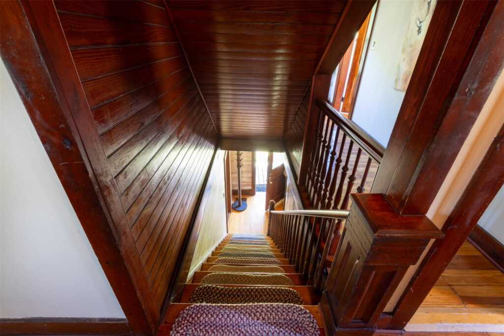 39 Van Wagner Road, Woodstock, NY 12495 - Photo 23 of 47