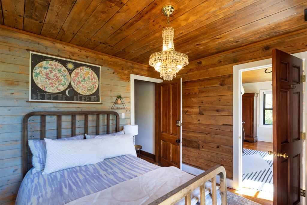 39 Van Wagner Road, Woodstock, NY 12495 - Photo 28 of 47