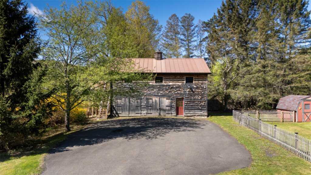 39 Van Wagner Road, Woodstock, NY 12495 - Photo 40 of 47