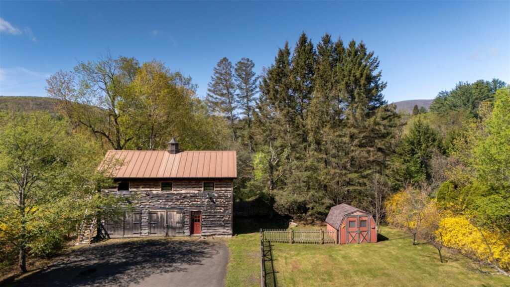 39 Van Wagner Road, Woodstock, NY 12495 - Photo 41 of 47
