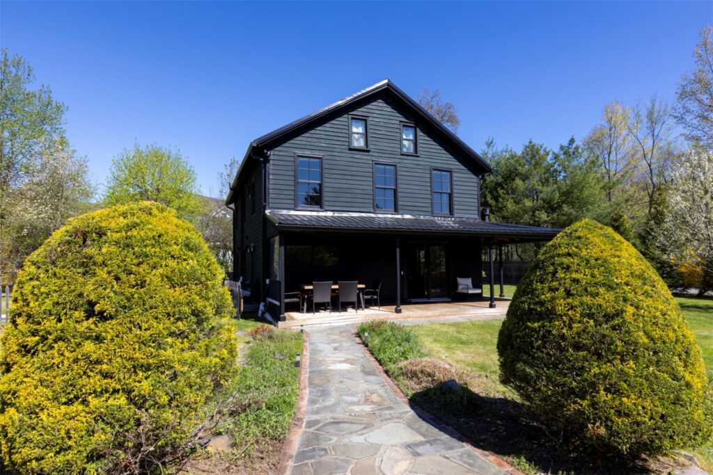 39 Van Wagner Road, Woodstock, NY 12495 - Photo 7 of 47