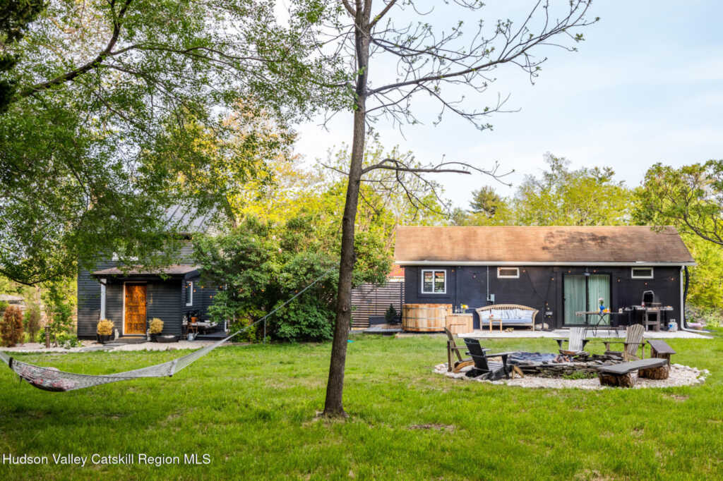1637 Glasco Turnpike, Woodstock, NY 12498