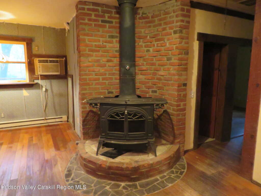 23 Cottonwood Lane, Woodstock, NY 12498 - Photo 11 of 33