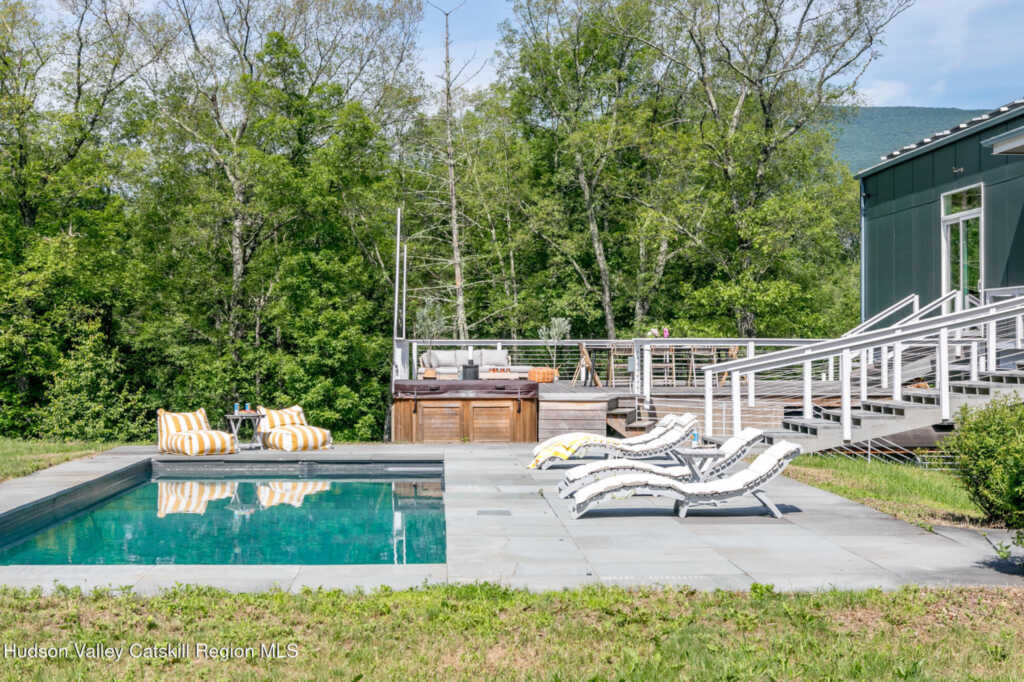 115 Band Camp Road, Saugerties, NY 12477 - Photo 25 of 33