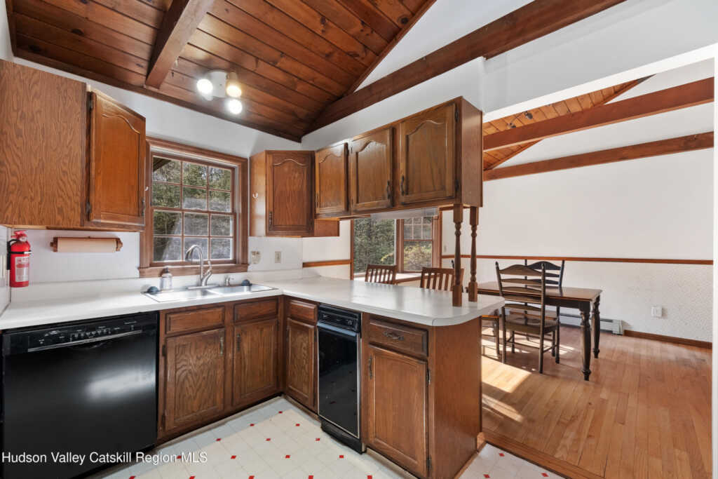 144 John Carle Road, Saugerties, NY 12477 - Photo 20 of 41