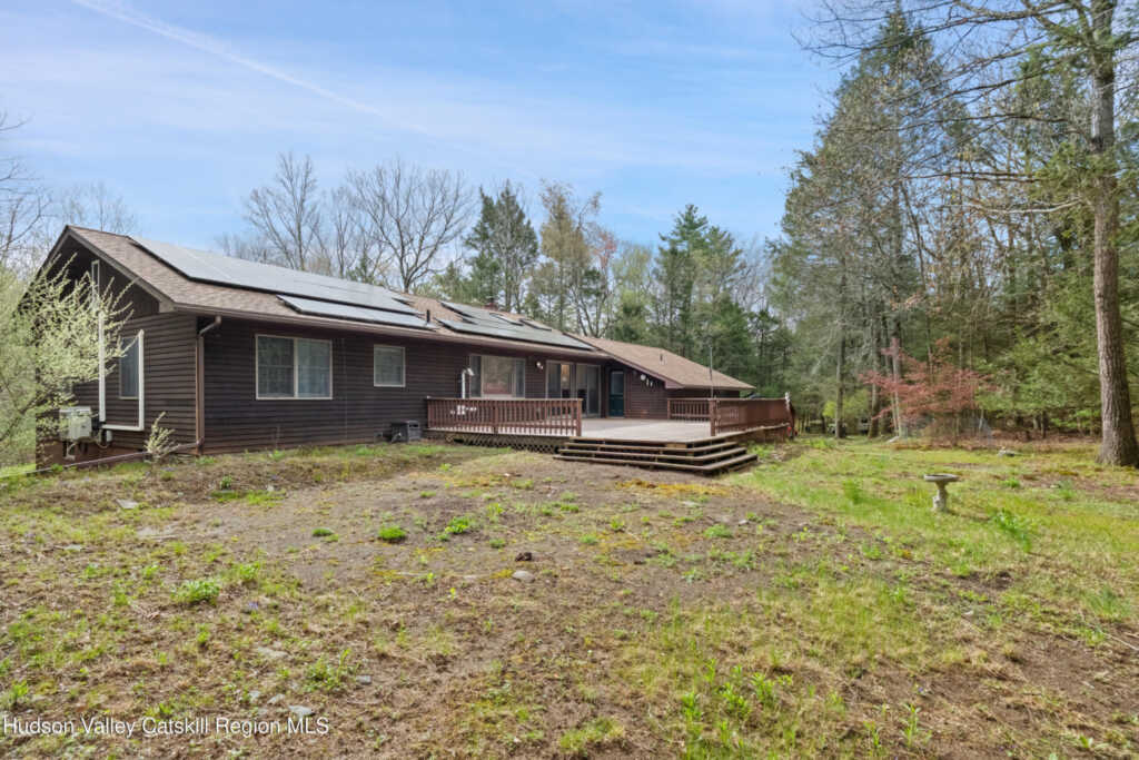 144 John Carle Road, Saugerties, NY 12477 - Photo 7 of 41