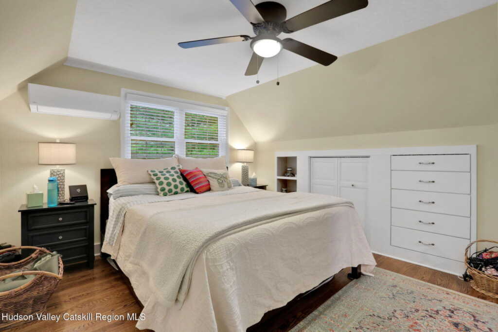 32 Finger Street, Saugerties, NY 12477 - Photo 14 of 31