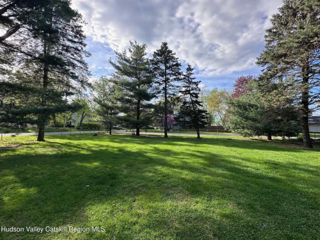 32 Finger Street, Saugerties, NY 12477 - Photo 25 of 31