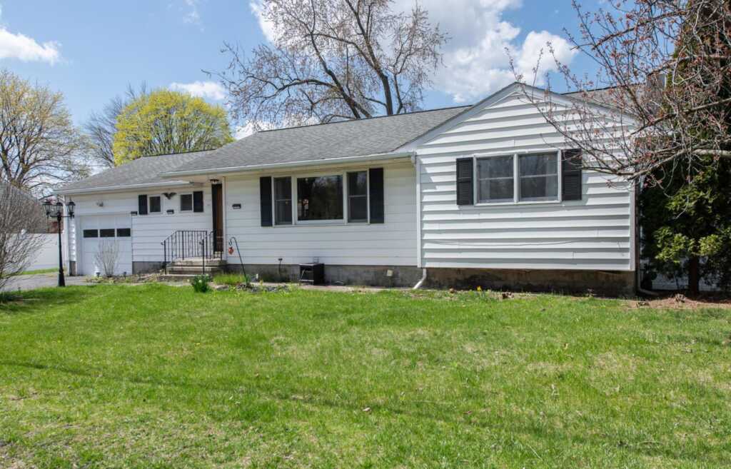 15 Simmons Drive, Saugerties, NY 12477 - Photo 2 of 44
